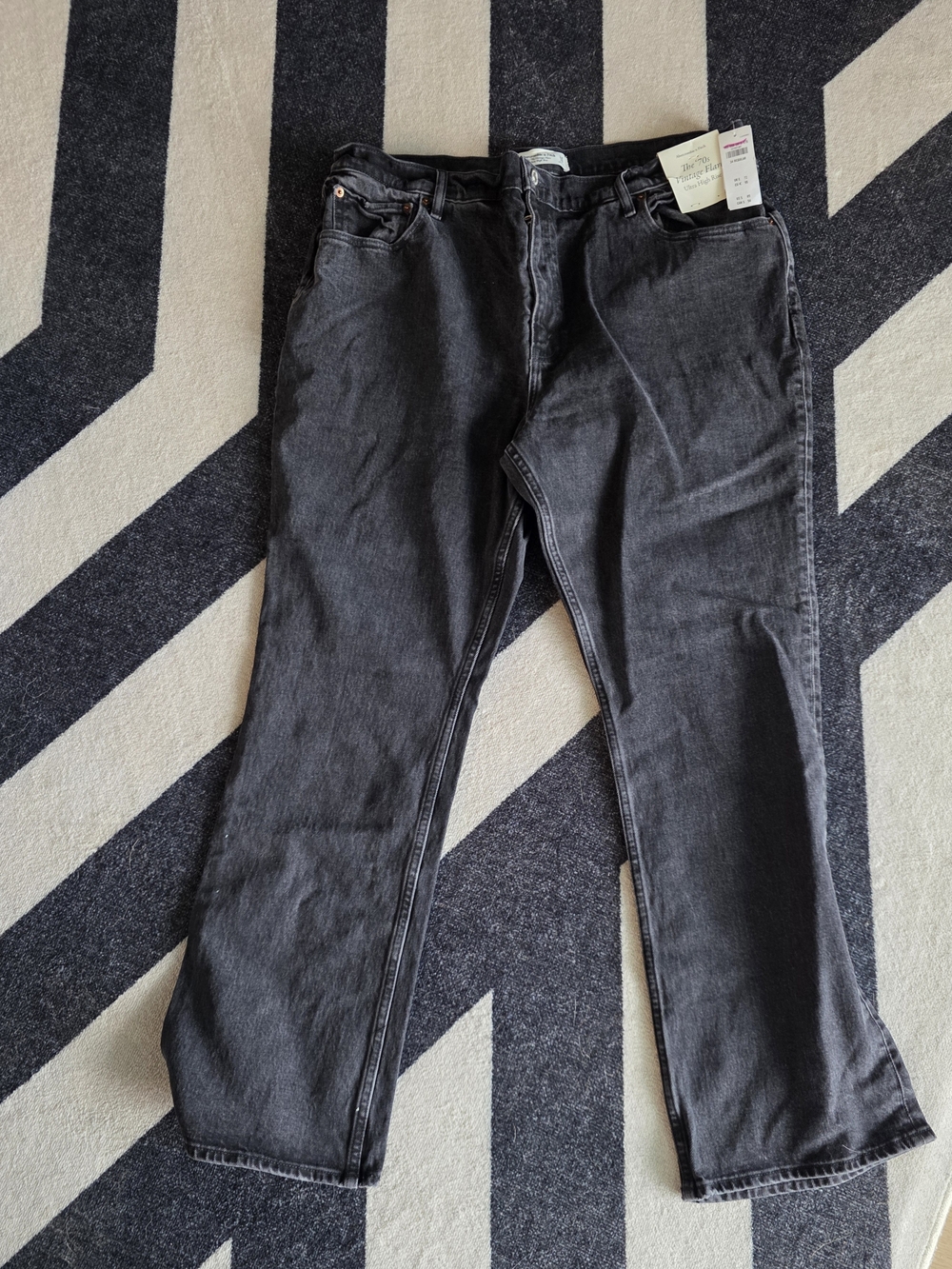 Abercrombie & Fitch The Vintage Flare Ultra High Rise Jean NWT